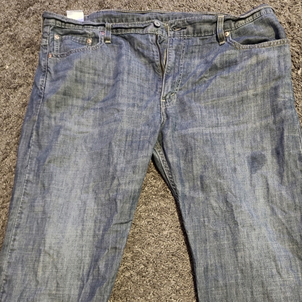 Levi original riveted 569  blue jeans 40x30